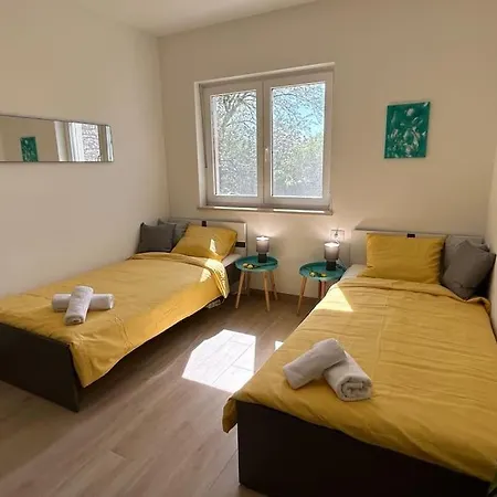 House Diva With A Pool * Svetvinčenat