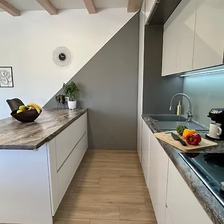 House Diva With A Pool Holiday home *