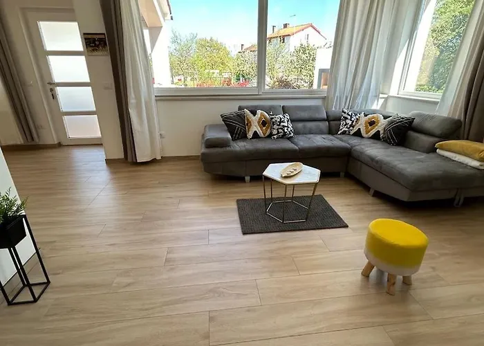 펜션 House Diva With A Pool *